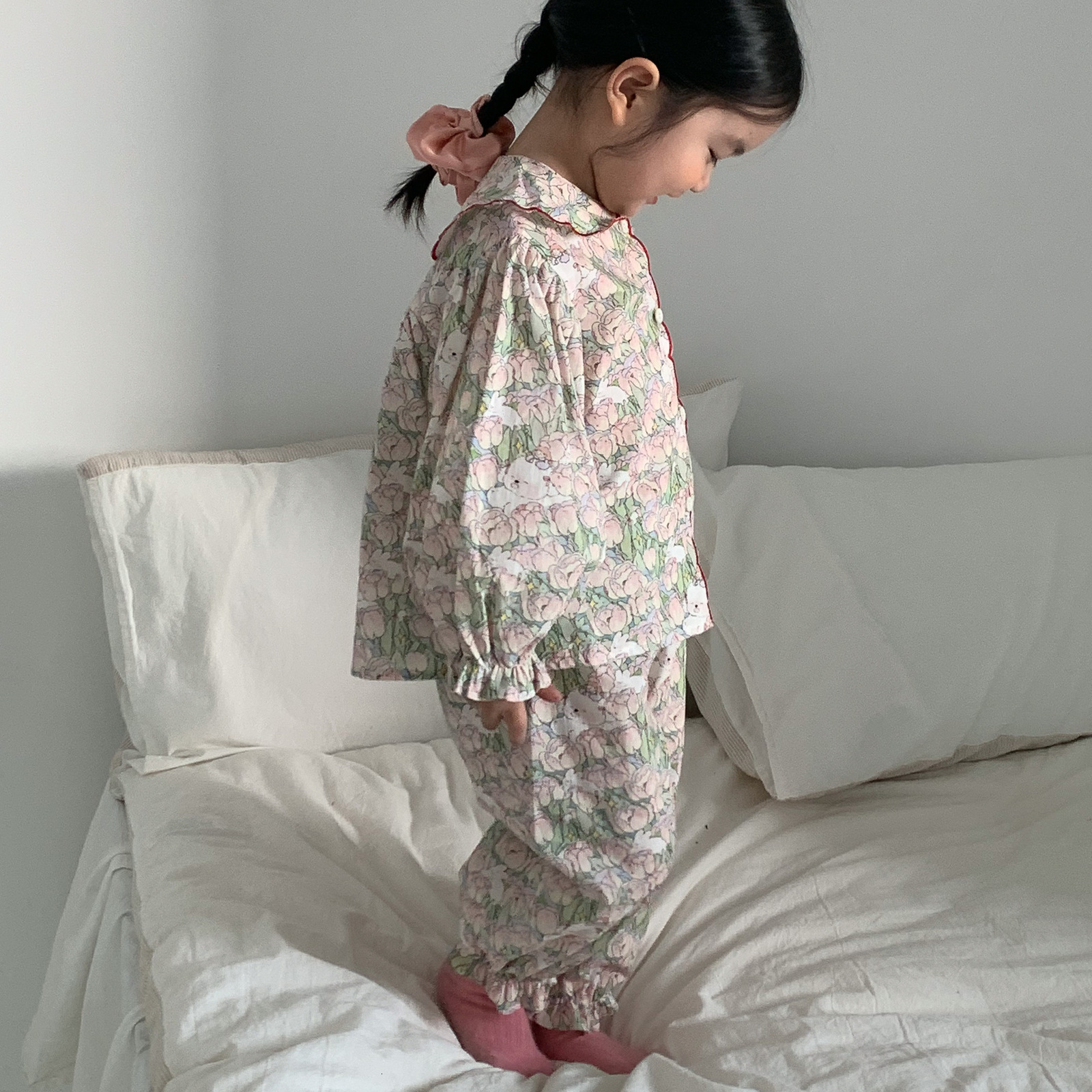 Pajamas Korean Children's Clothing Lovely Cartoon Bunny Print Pajamas Sets Grils Kid Home Clothes Sleepwear Top and Pants Set 230310