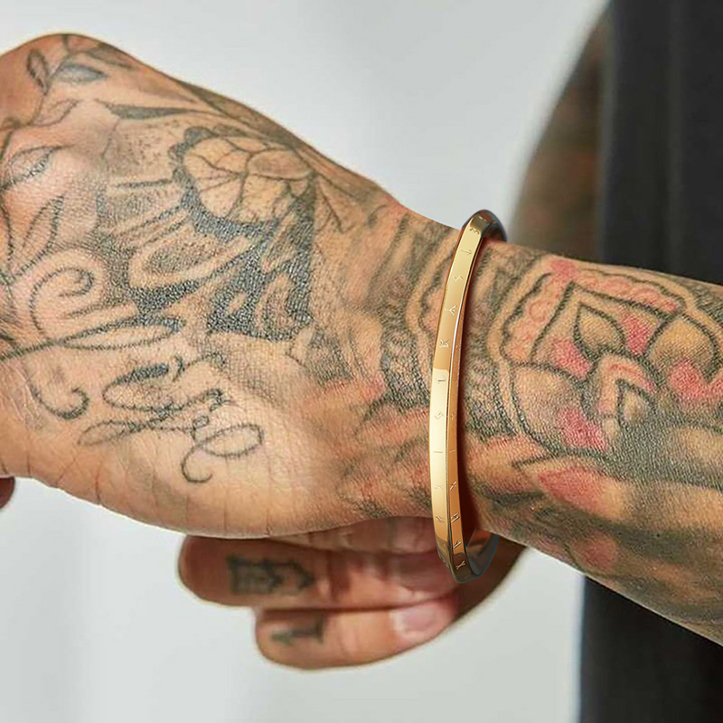 Nordic Runes Bangles,Men Bracelet,Stainless steel Twist Mobius Bangle Bracelets,Male Jewelry
Nordic Runes Bangles,Men Bracelet,Stainless steel Twist Mobius Bangle Bracelets,Male Jewelry