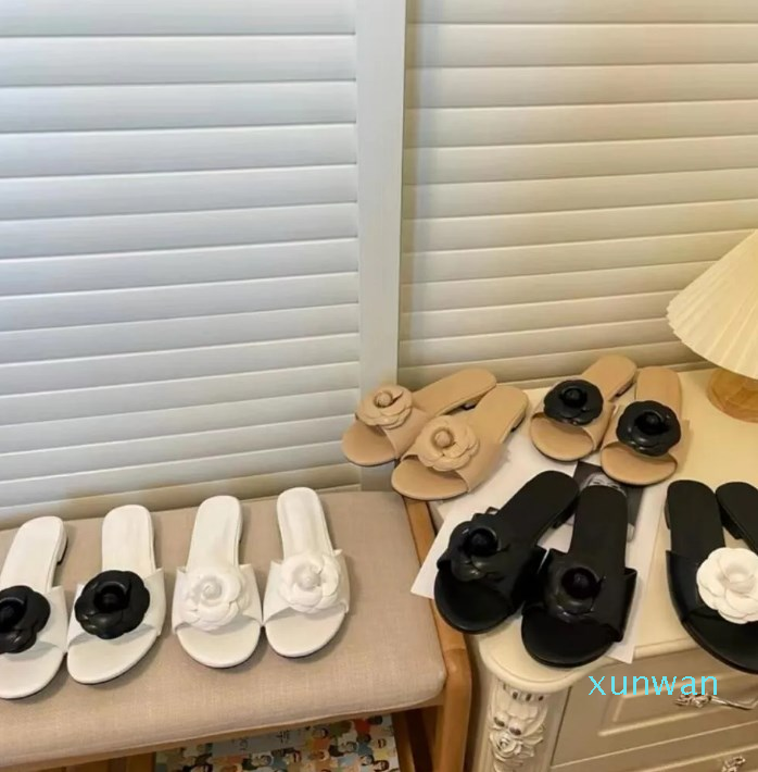 Classic Designers Flowers Slipper Womens Summer Sandbeach Flat Bottom Shoes Sandals Luxury Leather Slippers Fashion Outdoor Leisure Designer Shoe, 02
Classic Designers Flowers Slipper Womens Summer Sandbeach Flat Bottom Shoes Sandals Luxury Leather Slippers Fashion Outdoor Leisure Designer Shoe, 02