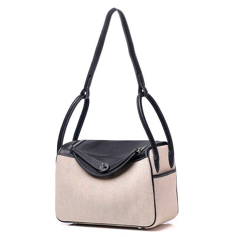 Bags Original Designer New Luxury Lindys bag Canvas with top layer Cowhide large Portable single-shoulder doctor Medicine box Pillow FERF, Black large
Bags Original Designer New Luxury Lindys bag Canvas with top layer Cowhide large Portable single-shoulder doctor Medicine box Pillow FERF, Black large