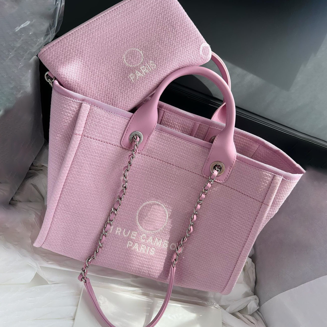 Luxury tote cc 2023 Shopping deauville Beach bag Women Man handbag channel purse pearl canvas Designer crossbody clutch travel shoulder Shopping chain bags wallet
Luxury tote cc 2023 Shopping deauville Beach bag Women Man handbag channel purse pearl canvas Designer crossbody clutch travel shoulder Shopping chain bags wallet
