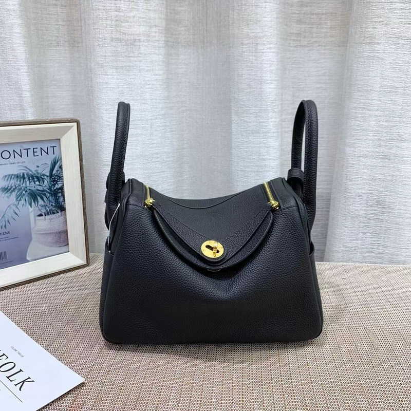 Bags Original Designer 2023 Luxury new h family togo top layer cow leather Lindys bag doctor medicine portable shoulder women J8RJ, Light blue
Bags Original Designer 2023 Luxury new h family togo top layer cow leather Lindys bag doctor medicine portable shoulder women J8RJ, Light blue
