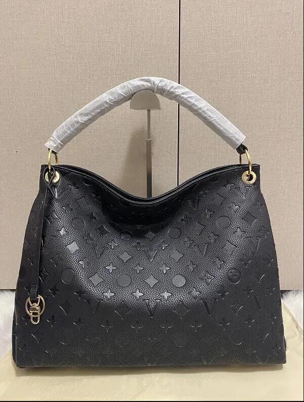 2022 Top Quality Fashion Bags Handbgs Women Leather Embossing Shoulder Bags Luxury Designer Purse Womens Messenger Bags M410536