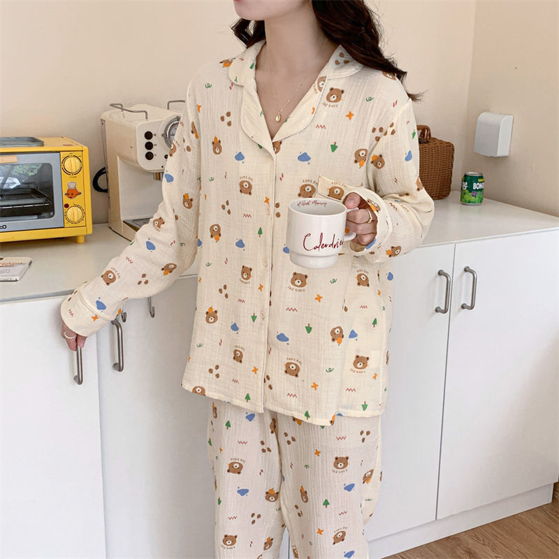 Women's Sleepwear 100%Cotton Gauze Pajamas for Women Korean Long Sleepwear Bear Print Pijamas Pyjamas Long Sleeve 2 Piece Female Set Drop 230310