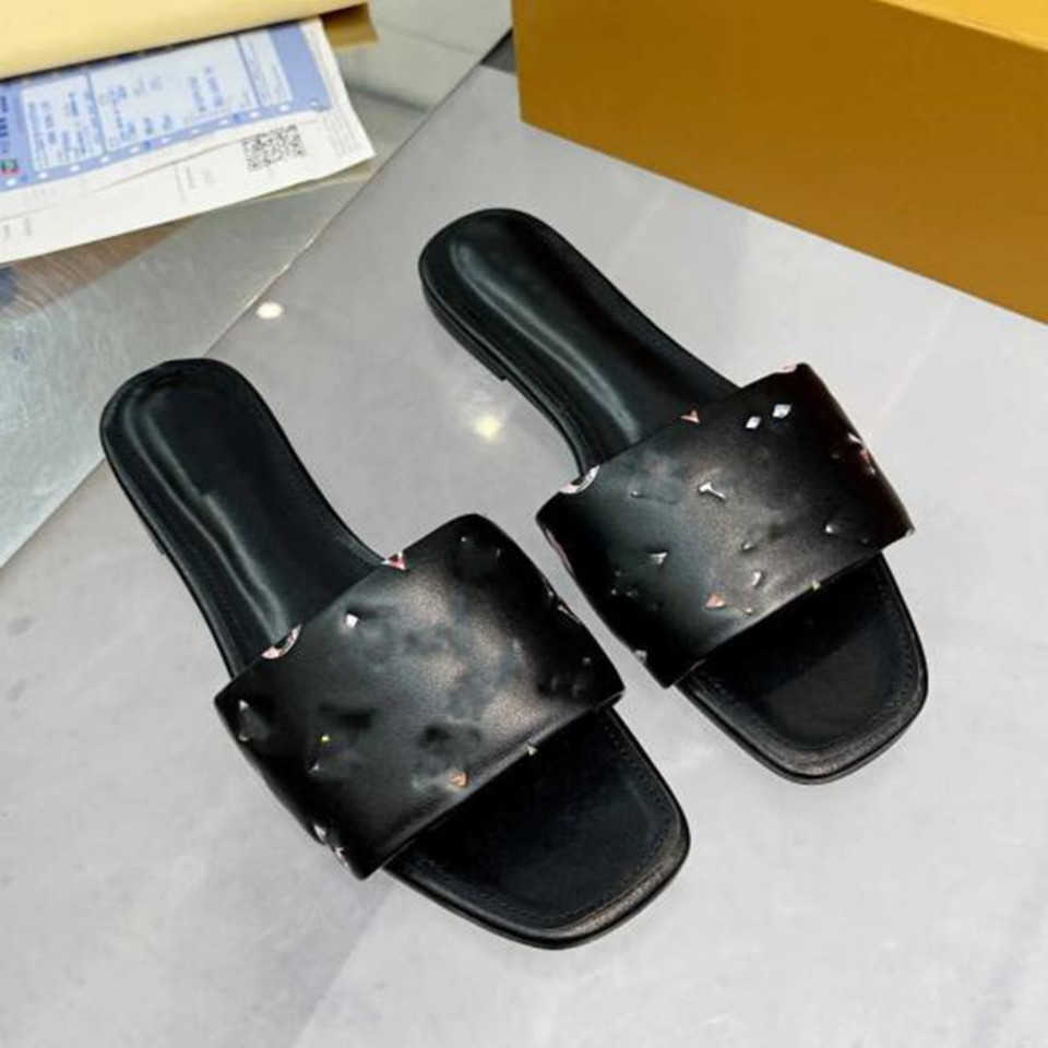 Slip On Flat Revival Mules Slippers Women multicolor monograms embossed leather Slider Sandals Designer Shoes Black Pink Orange Blue WATERFRONT slides Flip flops, Fill postage
Slip On Flat Revival Mules Slippers Women multicolor monograms embossed leather Slider Sandals Designer Shoes Black Pink Orange Blue WATERFRONT slides Flip flops, Fill postage