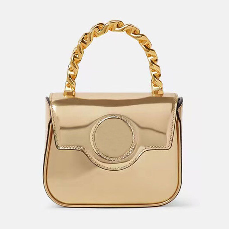 Crossbody Bag Plain Shoulder Bags Women Mini Handbag Wallet Genuine Leather Head Portrait Hardware Chain Handle Detachable Strap Magnetic Hasp Closure
Crossbody Bag Plain Shoulder Bags Women Mini Handbag Wallet Genuine Leather Head Portrait Hardware Chain Handle Detachable Strap Magnetic Hasp Closure