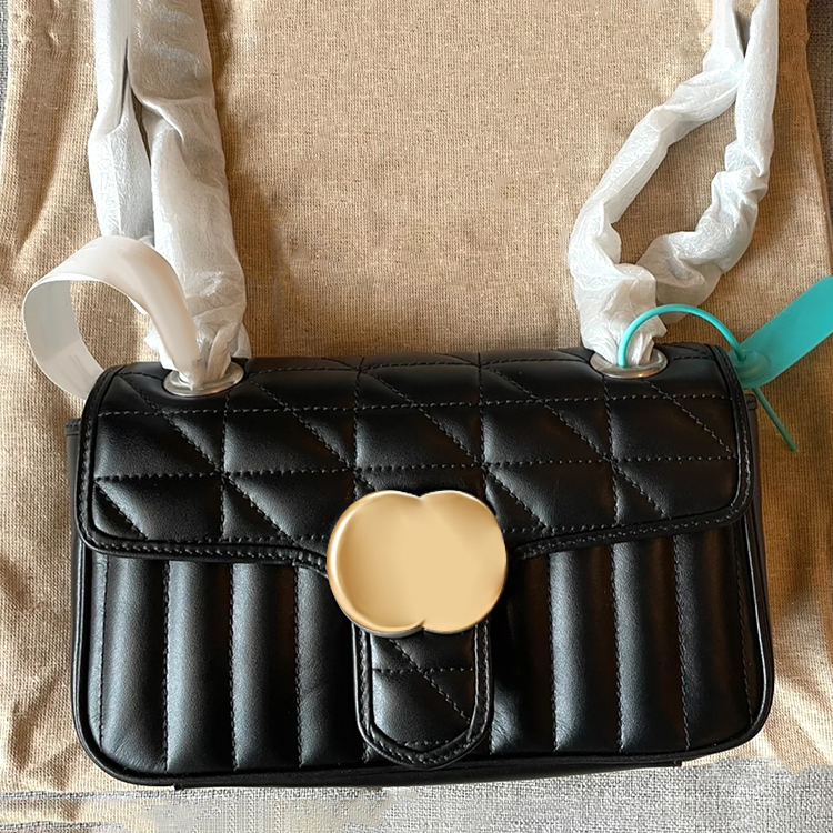 fashion travel Marmont half Bag Luxurys Designers Double g flap Genuine leather Shoulder Bags Women's tote crossbody Bags woman Camera Cases pockets Plain handbag, White
fashion travel Marmont half Bag Luxurys Designers Double g flap Genuine leather Shoulder Bags Women's tote crossbody Bags woman Camera Cases pockets Plain handbag, White