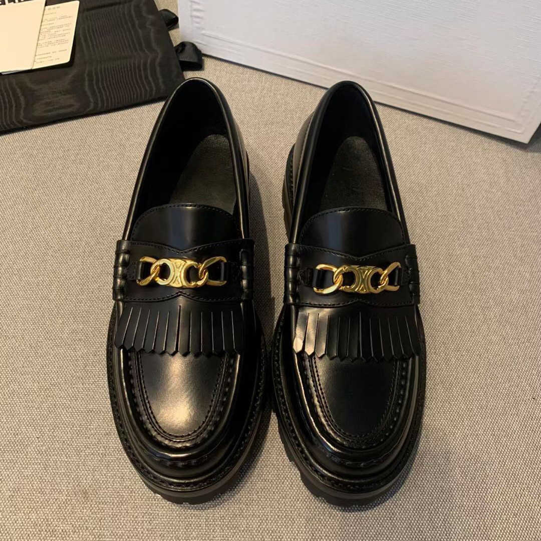 Luxury Women Margaret dress shoes Designer margaret loafers Golden chain fringed loafer Genuine calfskin leather slip on Womens Shoes, Black
Luxury Women Margaret dress shoes Designer margaret loafers Golden chain fringed loafer Genuine calfskin leather slip on Womens Shoes, Black