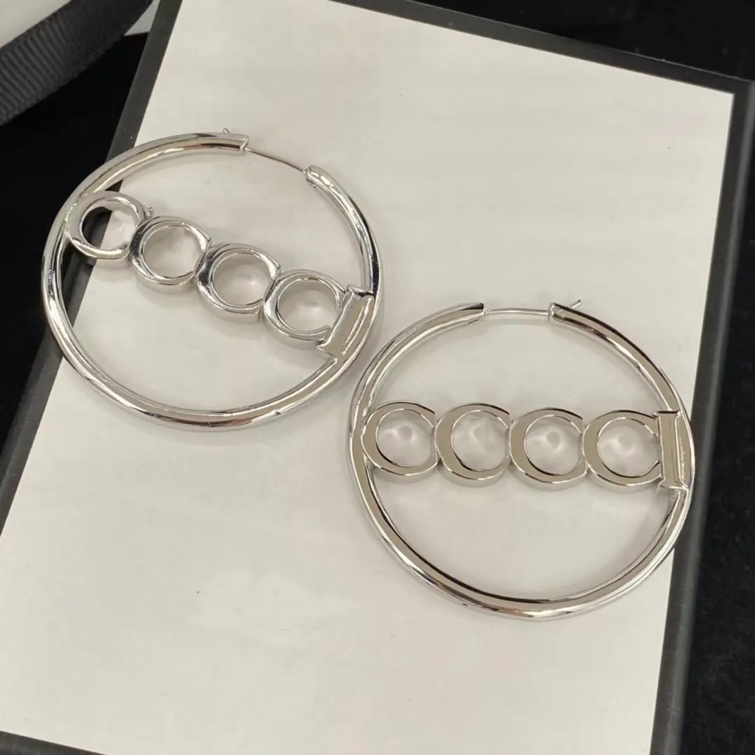 Luxury Designer Hoop Earring For Women Jewelry Earrings Stud Gold Sliver Letters G Ear Studs Boucle Hoops For Party Accessories 2303114BF
Luxury Designer Hoop Earring For Women Jewelry Earrings Stud Gold Sliver Letters G Ear Studs Boucle Hoops For Party Accessories 2303114BF