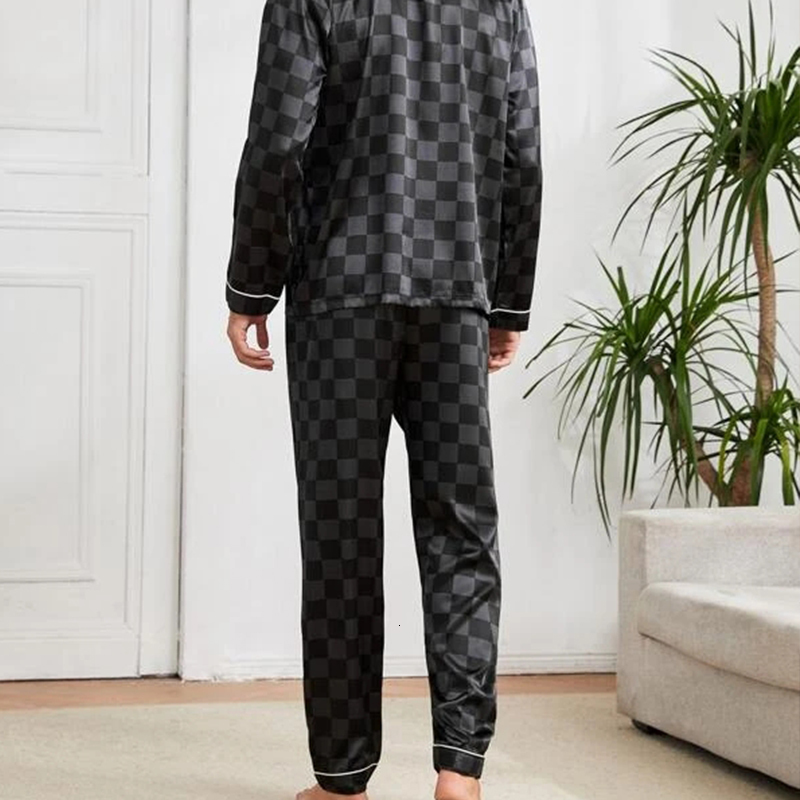 Men's Sleepwear Men Checkered Silk Satin Pajamas Set Home Sleepwear Long Trouser Suit Female Sleep Two Piece Set Couple Loungewear Plus Size 2303