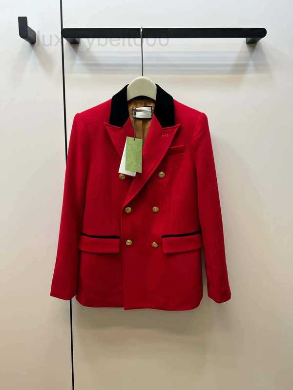 Women' Jackets Designer 2023 New Spring Milan Runway Lapel Neck Long Sleeve fashion Brand Se Style Coats LHVF, Red
Women' Jackets Designer 2023 New Spring Milan Runway Lapel Neck Long Sleeve fashion Brand Se Style Coats LHVF, Red