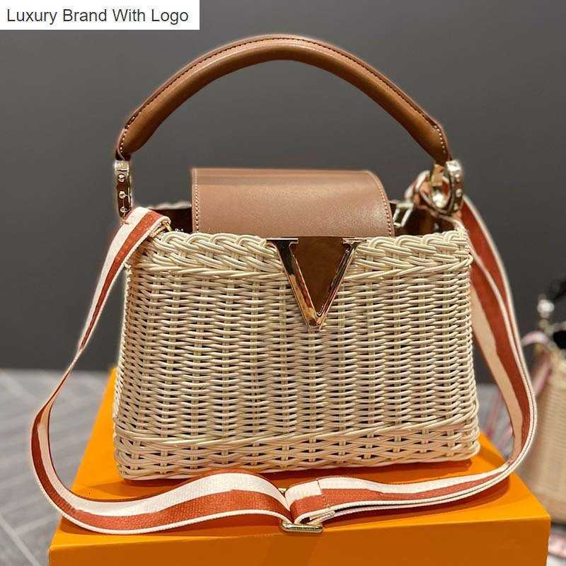 L Bag Handbags Straw Beach Handbag Crossbody Bag Women Vegetable Basket Leather Handle Fashion Letter Gold Hardware Summer Sunshine Tote Bags 4LLQ
L Bag Handbags Straw Beach Handbag Crossbody Bag Women Vegetable Basket Leather Handle Fashion Letter Gold Hardware Summer Sunshine Tote Bags 4LLQ