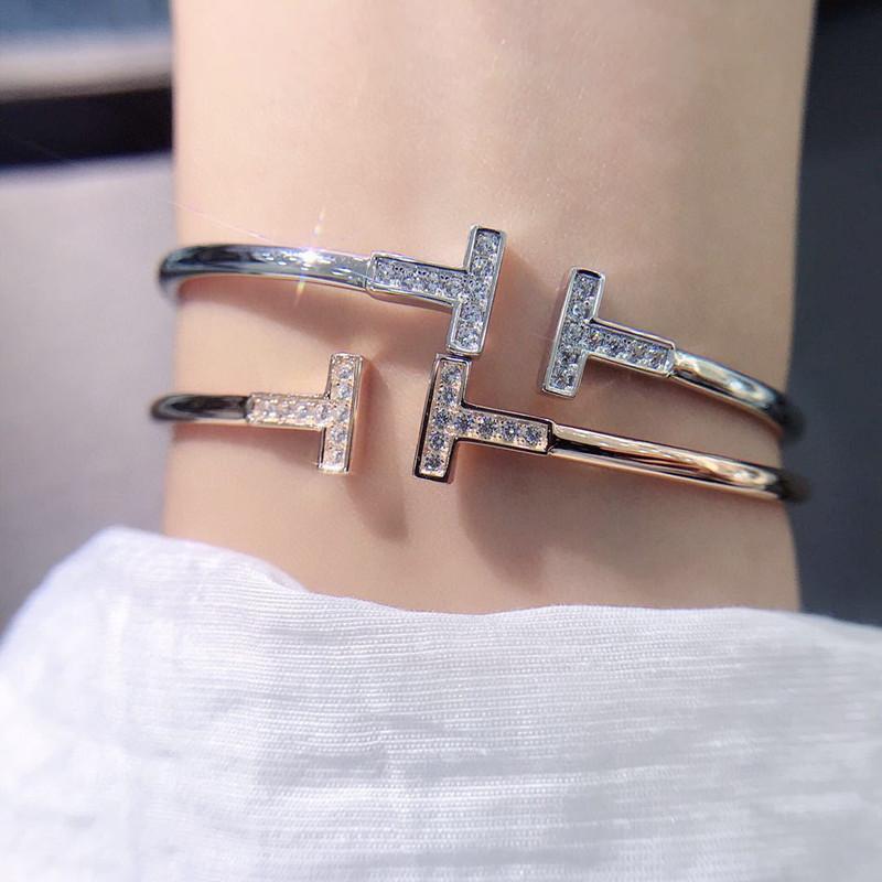 tiffany 2022 Korean Version Double T Letter Opening Micro Diamond Bracelet Unique Design Bracelets Jewelry Accessories XB068
tiffany 2022 Korean Version Double T Letter Opening Micro Diamond Bracelet Unique Design Bracelets Jewelry Accessories XB068