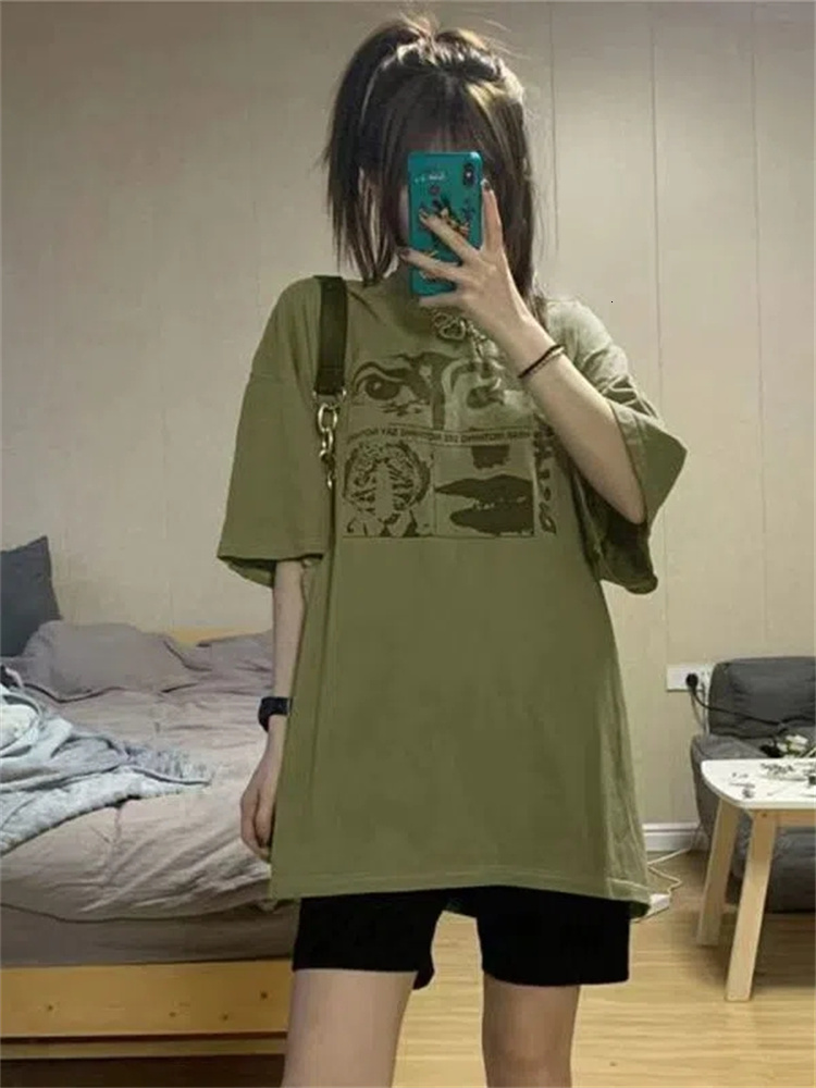 Women's TShirt QWEEK Y2K Grunge Graphic Tshirt Green Top Korean Fashion Harajuku Oversize Women Tee Vintage Streetwear Aesthetic T Shirt 230310