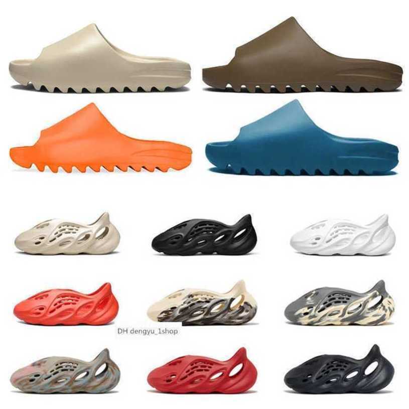 shoes 2022 Foam Slides Bone Desert Sand Earth Brown Cream Clay Resin Ararat Men Women EVA Slippers Comfortable Beach Designer Sandals yezzies''slippers WQOB