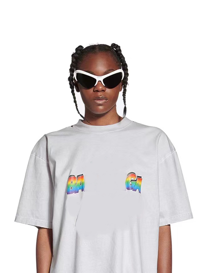 2023 New men's fashion clothing summer casual fashion designer printed street short sleeve net red the same couple's edition models limited classic Rainbow sign, White
2023 New men's fashion clothing summer casual fashion designer printed street short sleeve net red the same couple's edition models limited classic Rainbow sign, White