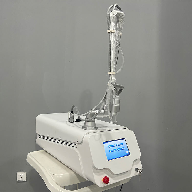 2023 New Laser Equipment Co2 Fractional Portable Fractional Co2 Laser Tightening Skin Care Beauty Co2 Fractional Laser Machine