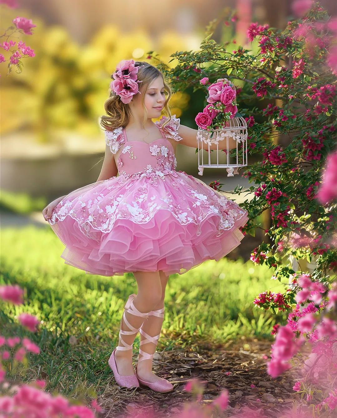 Lace Appliqued Pink Flower Girl Dresses Tulle Tiered Princess Gowns For Wedding And Birthday Beaded Kid Pageant Dress