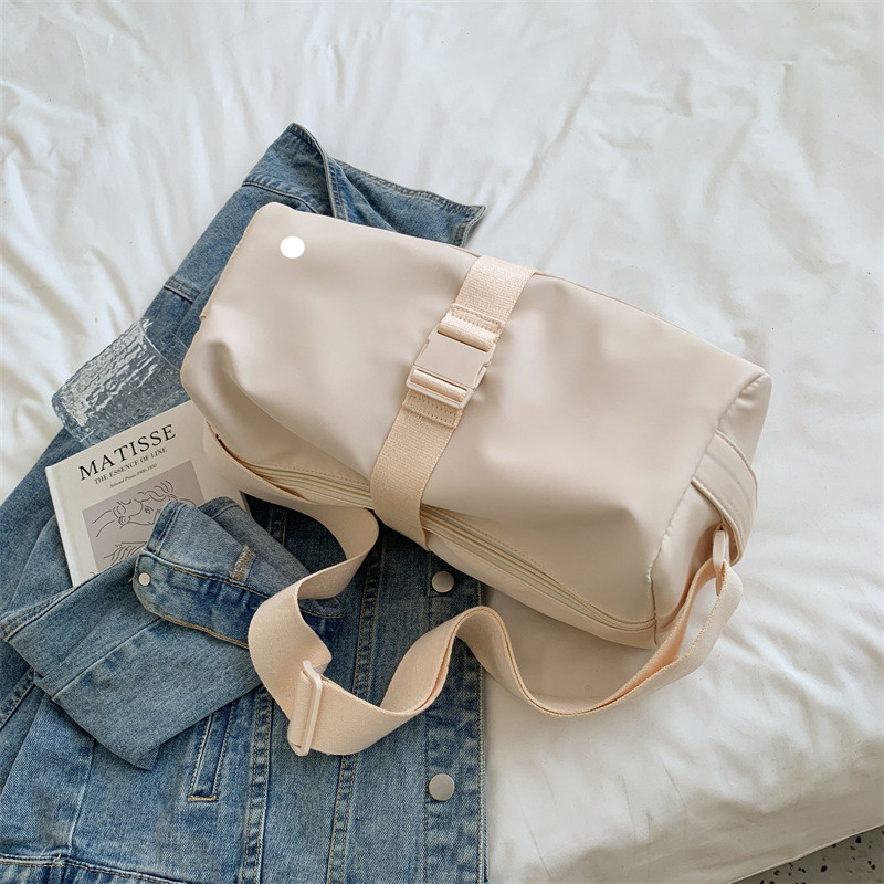 LL Gym Duffel bag Carry on Luggage Bags Women Carry On Hand Bag for Luggage Suitcases Mini Handbags With Zipper, White
LL Gym Duffel bag Carry on Luggage Bags Women Carry On Hand Bag for Luggage Suitcases Mini Handbags With Zipper, White