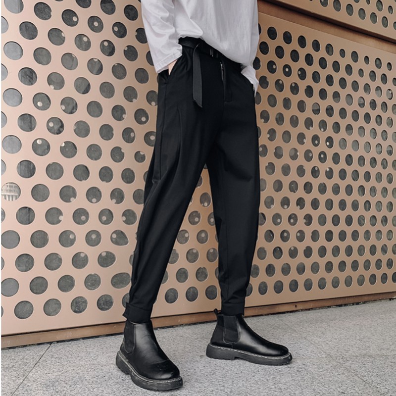 Men's Pants Spring Summer Men Harem Pants with Belt Fashion Tapered Ankle-length Bottoms Elastic Waist Casual Suit Pants Black Gray 230311
Men's Pants Spring Summer Men Harem Pants with Belt Fashion Tapered Ankle-length Bottoms Elastic Waist Casual Suit Pants Black Gray 230311