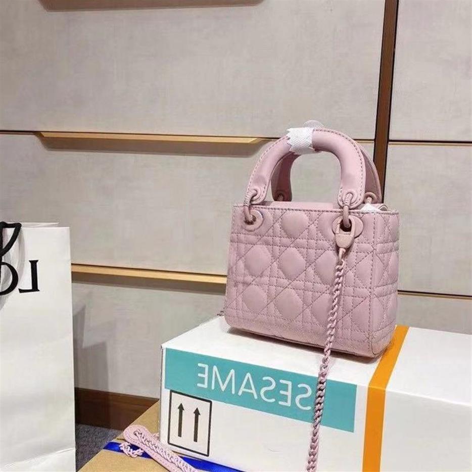 Designer Mini Belt Luxury Handbag Box Lady Brand Bag Shoulder Houndstooth Leather Messenger Saddle High Quality Fabric Atohn280w, Not for sale;please contact the seller
Designer Mini Belt Luxury Handbag Box Lady Brand Bag Shoulder Houndstooth Leather Messenger Saddle High Quality Fabric Atohn280w, Not for sale;please contact the seller