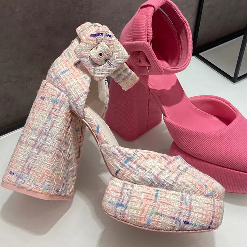 Fashion Sandals Womens Dress Shoes High Heels Luxury Designers Platform Heel Classic Ankle Strap Banquet Shoes, Black
Fashion Sandals Womens Dress Shoes High Heels Luxury Designers Platform Heel Classic Ankle Strap Banquet Shoes, Black