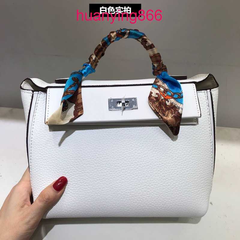Herms's Bags for Designer Woman 2022 Model 2424 Head Layer Lychee Grain Cow Leather Kelys's Bag Fashion Versatile Shoulder Handbag 2 5OHM, Brown small
Herms's Bags for Designer Woman 2022 Model 2424 Head Layer Lychee Grain Cow Leather Kelys's Bag Fashion Versatile Shoulder Handbag 2 5OHM, Brown small