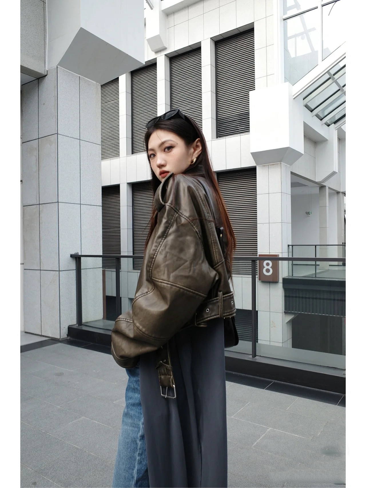 Women's Jackets Chaqueta de cuero lavado con para mujer abrigo corto cremallera degradada y cuello vuelto Vintage chaqueta elegan 230310