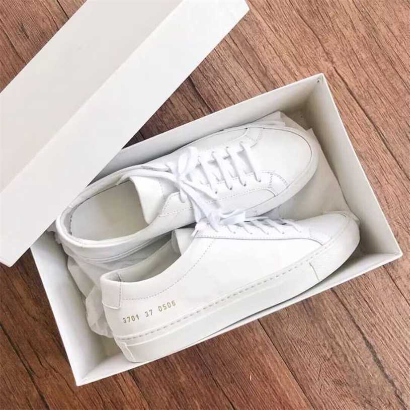 Luxury brand Common-shoes pop design Men's casual shoes Women white sneaker low cut skate flat lace up Achilles Leather Sneakers black leathers outdoor trainers 08O0