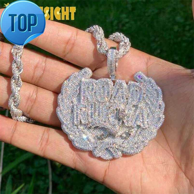 Pendant Necklaces Iced Out Bling CZ Letter Road Runna Necklace Cubic Zirconia Two Tone Color Badge Charm Men Fashion Hip Hop Jewelry 220921
Pendant Necklaces Iced Out Bling CZ Letter Road Runna Necklace Cubic Zirconia Two Tone Color Badge Charm Men Fashion Hip Hop Jewelry 220921