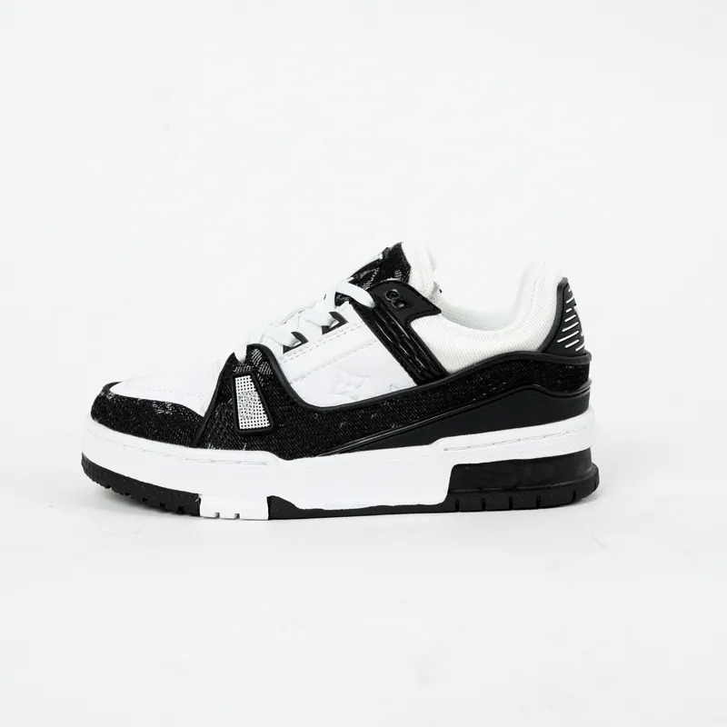 Toddler Black white sneakers for sale Yellow black blue Pink BABY kids boys Sport Shoe Trainner Sneakers size US9C-US5Y
Toddler Black white sneakers for sale Yellow black blue Pink BABY kids boys Sport Shoe Trainner Sneakers size US9C-US5Y