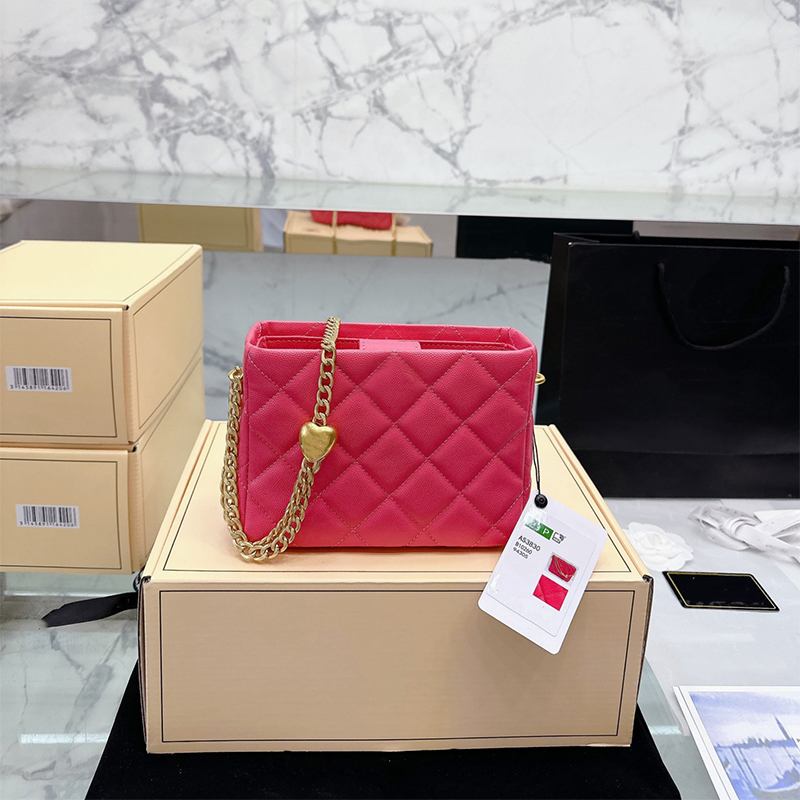 women genuine leather luxury shoulder hobo designer handbag mini tote caviar sheepskin handbag gold chain cross body fashion bags totes handbags AAAAA, Pink
women genuine leather luxury shoulder hobo designer handbag mini tote caviar sheepskin handbag gold chain cross body fashion bags totes handbags AAAAA, Pink