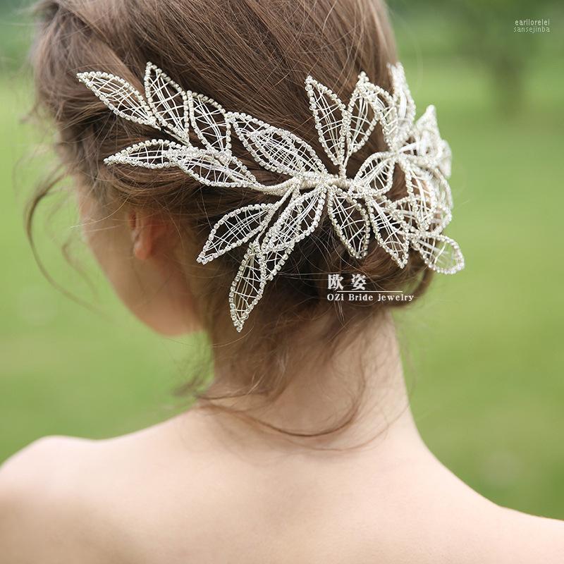 Hair Clips & Barrettes Bride Side Clip Accessories Simple Sweet Rhinestone Edge Korean Headdress Wedding Headbands For Women Designer Earl22
Hair Clips & Barrettes Bride Side Clip Accessories Simple Sweet Rhinestone Edge Korean Headdress Wedding Headbands For Women Designer Earl22