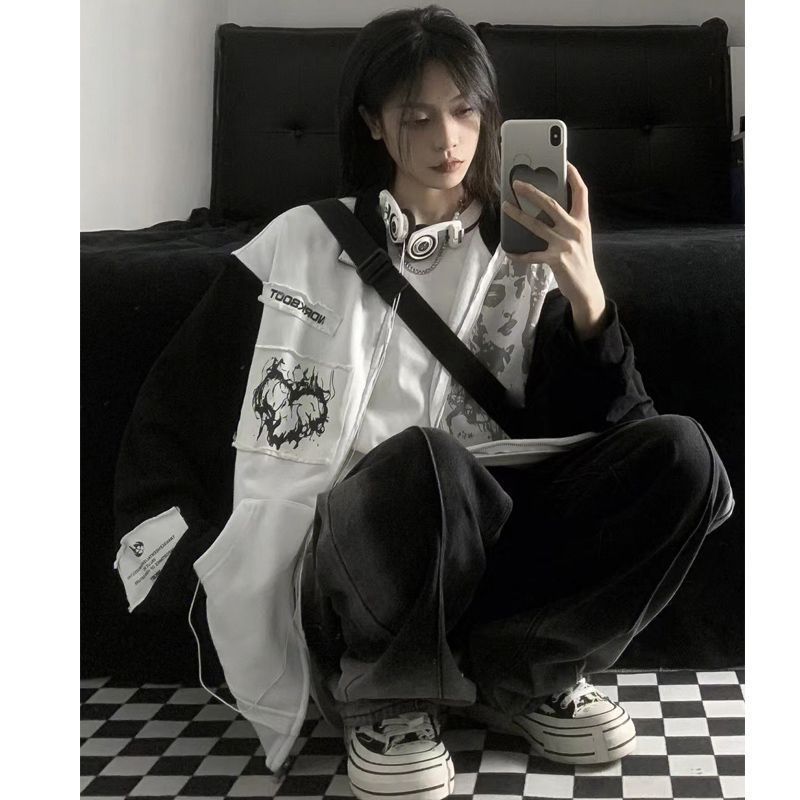 Women's Hoodies Sweatshirts Deeptown Gothic Zip Up Streetwear Women Grunge Oversized Sweatshirt Vintage Coat Korean Fashion Autumn Thin Clothes Goth 230311, Blue
Women's Hoodies Sweatshirts Deeptown Gothic Zip Up Streetwear Women Grunge Oversized Sweatshirt Vintage Coat Korean Fashion Autumn Thin Clothes Goth 230311, Blue
