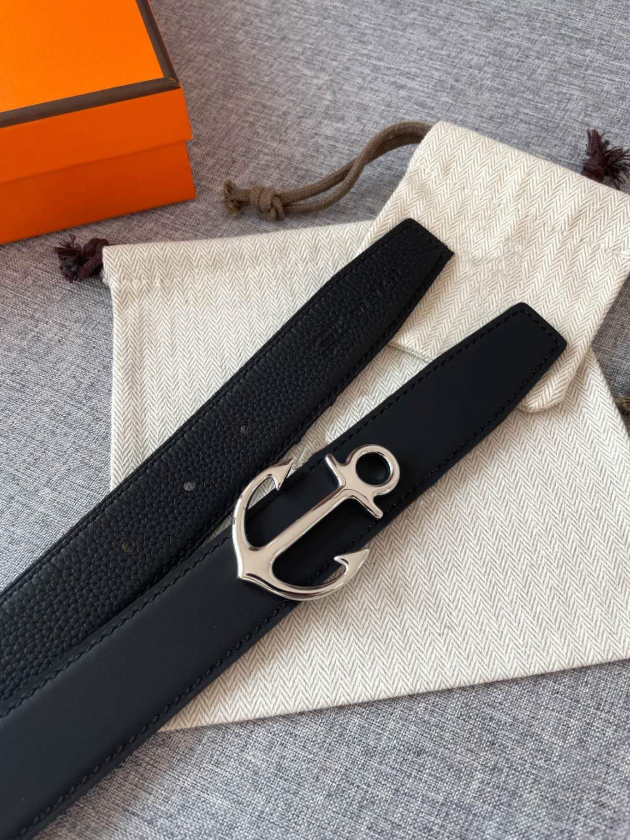 H belts for woman fashion leather belts for men designer business Casual belt men's casual double belts buckle men's cowhide belt women's waistbands he06, Customize
H belts for woman fashion leather belts for men designer business Casual belt men's casual double belts buckle men's cowhide belt women's waistbands he06, Customize