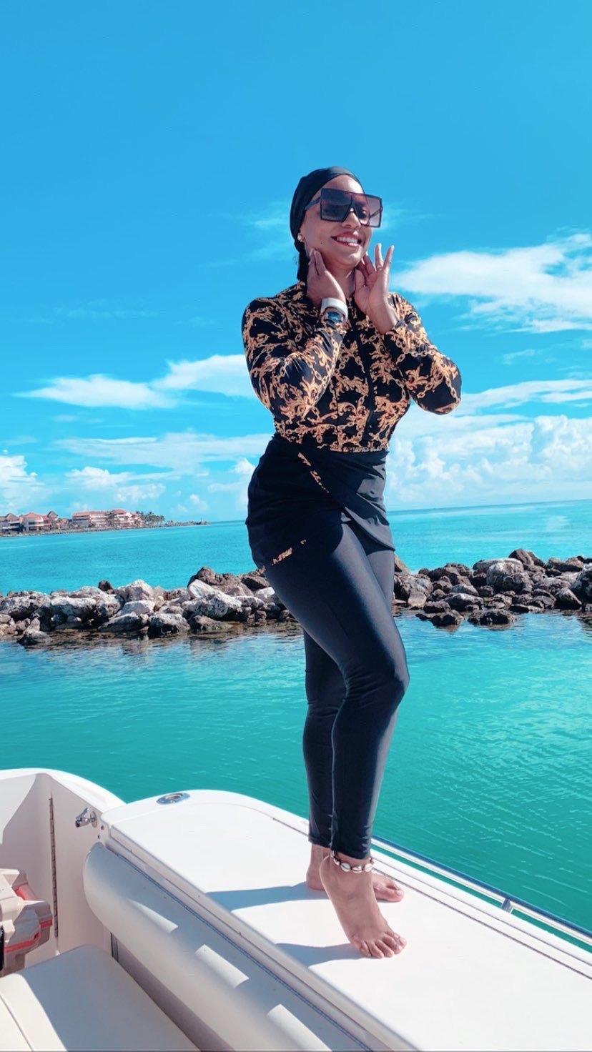 Swim wear Women Islamic Muslimah Swimsuit clothing Arabian Ladies Hijab Burkinis Muslim Swimwear Long Sleeve 230311