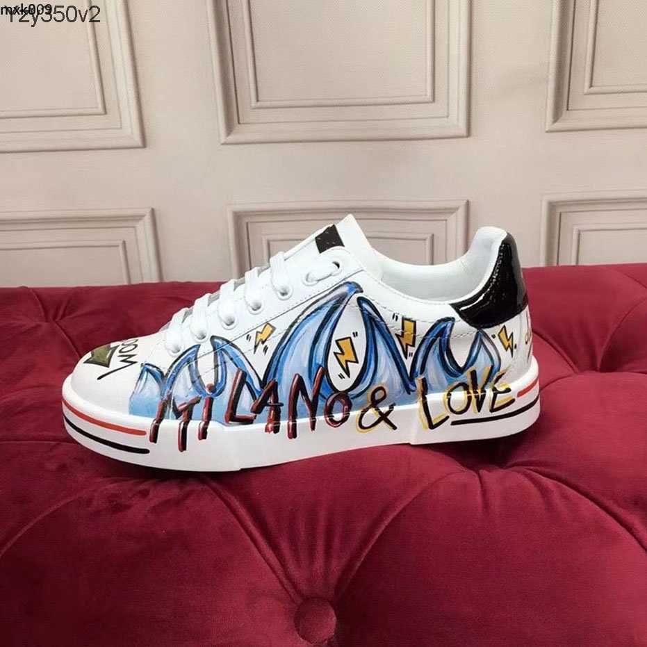 women designer luxury Casual Shoes men sneakers hand-polished and used old shoe series bottom Top Quality dolc dolces gabbanas dgs 2023
women designer luxury Casual Shoes men sneakers hand-polished and used old shoe series bottom Top Quality dolc dolces gabbanas dgs 2023
