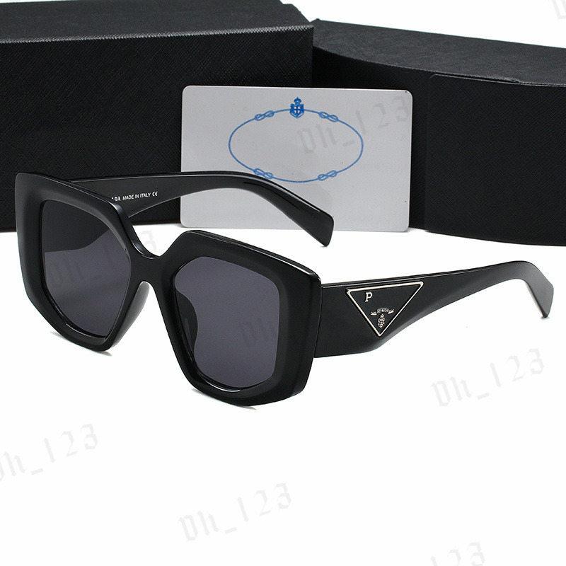 Luxury designer sunglasses man woman sunglasses for women Goggle Outdoor Beach sunglass dita sun glasses mens eyeglasses pd Triangular signature eyeglass with box
Luxury designer sunglasses man woman sunglasses for women Goggle Outdoor Beach sunglass dita sun glasses mens eyeglasses pd Triangular signature eyeglass with box