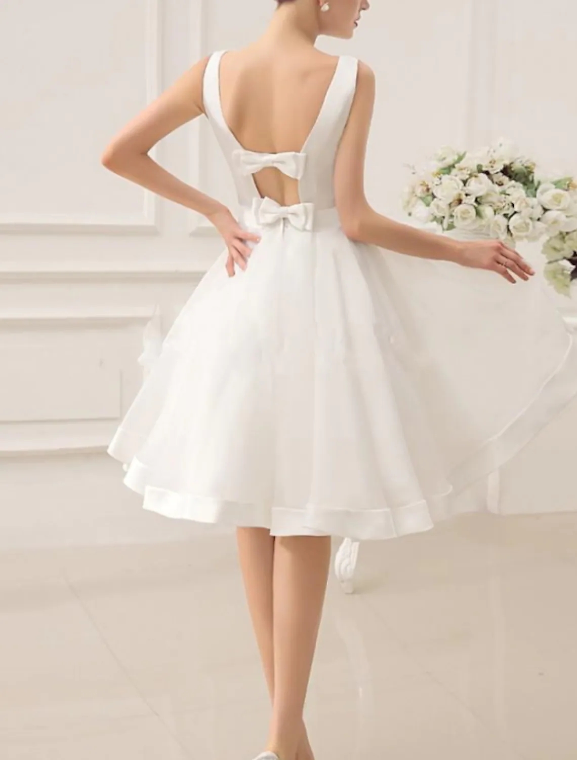 Vintage A-Line Wedding Dress 2023 A-Line Jewel Neck Knee Length Satin With Bow Backless Bride Party Gowns Vestidos De Noiva Boho