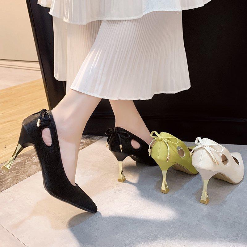 Dress Shoes Butterfly-know Hollow Out Ladies Party Thick Heel Gold Rhinestone Pointed Toe Women High Pumps, Black
Dress Shoes Butterfly-know Hollow Out Ladies Party Thick Heel Gold Rhinestone Pointed Toe Women High Pumps, Black