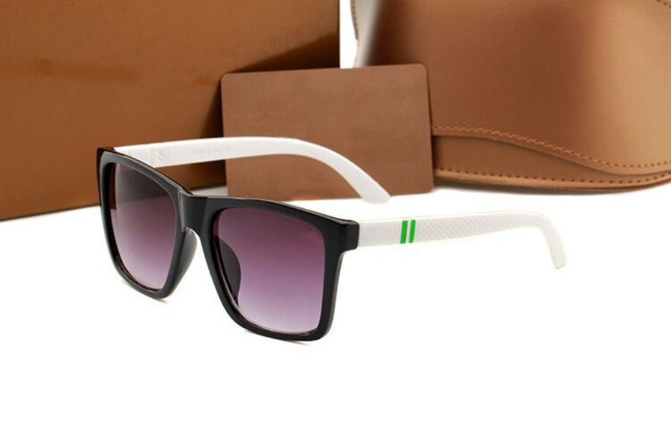 Luxury retro Sunglasses 2023 fashion Men Eyeglasses Outdoor Shades PC Frame Fashion Classic Lady sunglasses Mirrors for Women
Luxury retro Sunglasses 2023 fashion Men Eyeglasses Outdoor Shades PC Frame Fashion Classic Lady sunglasses Mirrors for Women