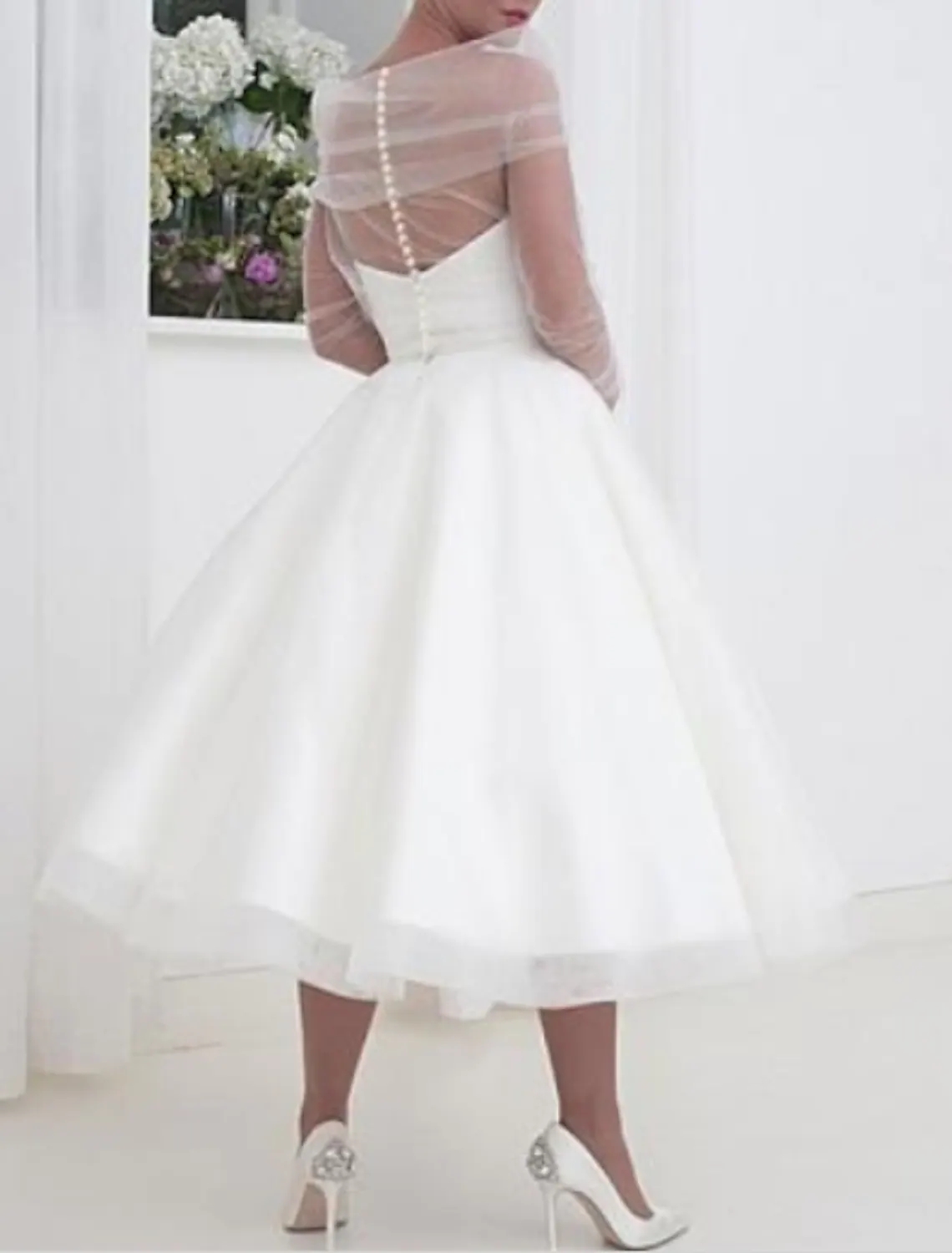 Elegant A-Line Wedding Dress 2023 Little White Tea Length Long Sleeve Bateau Neck Tulle Tulle Bride Gowns Vestidos De Noiva Boho