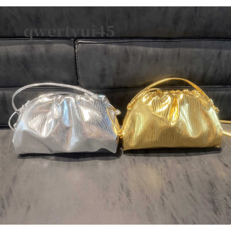 qwertyui879 Totes 2022 New Golden Cloud Bag Size Braided Dumpling Bag Clutch One Shoulder Diagonal Luxury Designer Brand Purses And Handbags 0312/23, Gold
qwertyui879 Totes 2022 New Golden Cloud Bag Size Braided Dumpling Bag Clutch One Shoulder Diagonal Luxury Designer Brand Purses And Handbags 0312/23, Gold