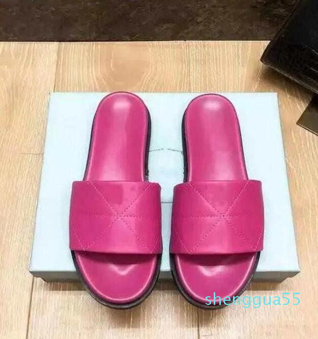 Summer Five Colors Beach Shoes Scuffs Slipper Fashion Woman Flat Bottom Slippers Designer PU Leather Solid Color Water-Proof Sandals Outdoor, Black
Summer Five Colors Beach Shoes Scuffs Slipper Fashion Woman Flat Bottom Slippers Designer PU Leather Solid Color Water-Proof Sandals Outdoor, Black