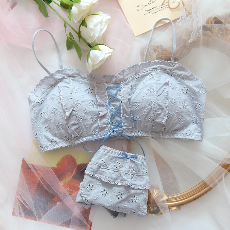Bras Sets Summer Fresh Blue Bras Collection Japanese Lolita Girl Student Underwear Set Sweet Cute Small Bra and Panty Sets 230311