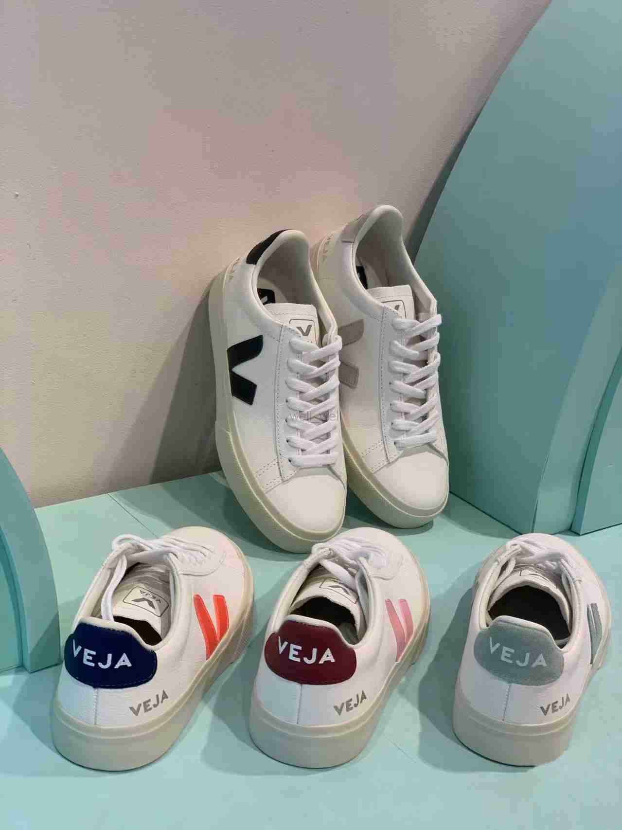 Dress Shoes Designer Sneakers Veja V-10 COR Shoe Men White Unisex Fashion luxury Couples Vegetarianism Style Original Veja Campo Classic Size 35-45, Color15
Dress Shoes Designer Sneakers Veja V-10 COR Shoe Men White Unisex Fashion luxury Couples Vegetarianism Style Original Veja Campo Classic Size 35-45, Color15