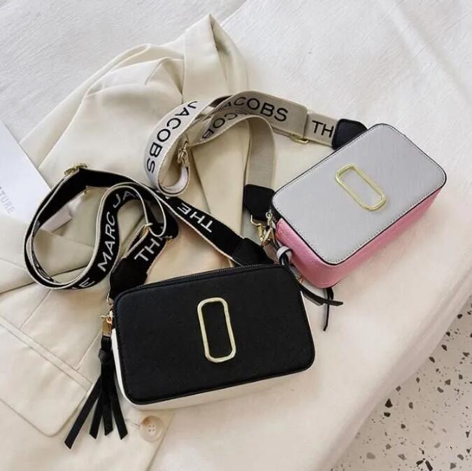 Crossbody Bags For Women With Brand Designer Handbags famous brands Tote Camera Shoppers Messenger Vintage Bag WoMens Purses 220119, All black
Crossbody Bags For Women With Brand Designer Handbags famous brands Tote Camera Shoppers Messenger Vintage Bag WoMens Purses 220119, All black
