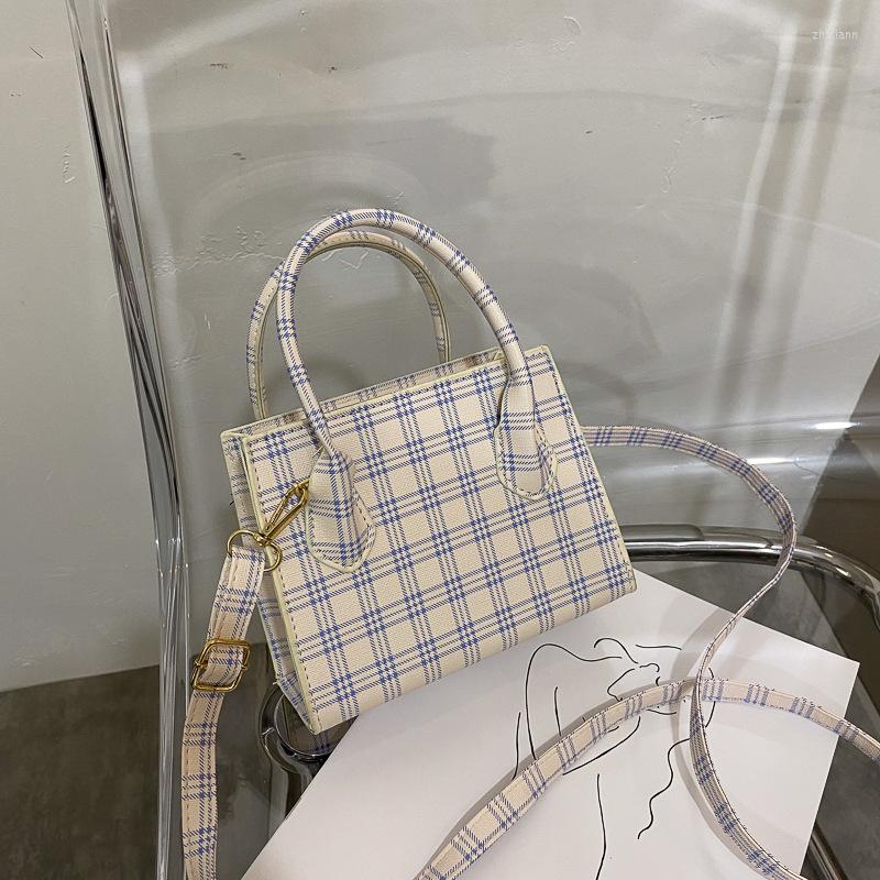 Evening Bags Plaid Shoulder Women Soft PU Leather Handbag Female Crossbody Fashion Small Square Hand Purse, White
Evening Bags Plaid Shoulder Women Soft PU Leather Handbag Female Crossbody Fashion Small Square Hand Purse, White