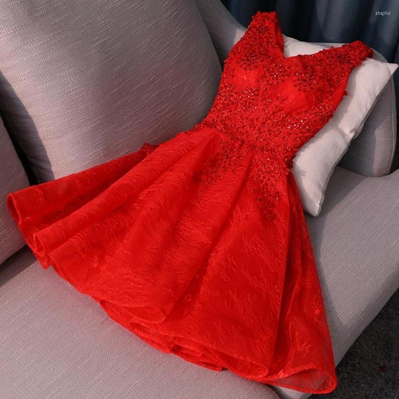 Party Dresses Elegant Black Cocktail DressesTulle Appliques Sleeveless Beading Graduation Gowns Sequin Short Prom Dress Homecoming
Party Dresses Elegant Black Cocktail DressesTulle Appliques Sleeveless Beading Graduation Gowns Sequin Short Prom Dress Homecoming