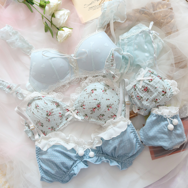 Bras Sets Summer Fresh Blue Bras Collection Japanese Lolita Girl Student Underwear Set Sweet Cute Small Bra and Panty Sets 230311